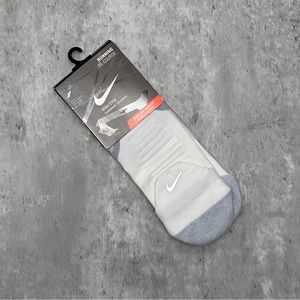 Nike Elite Cushioned Ankle Running Socks white US men’s 12-13.5